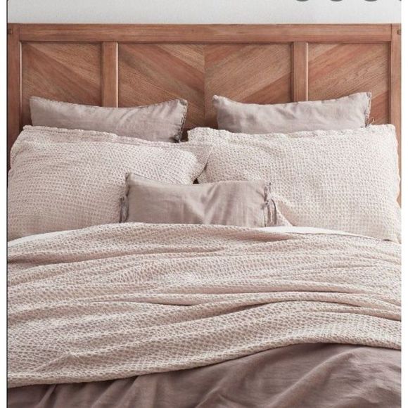 Southern Living Gavin Waffle Texture Pillow Sham Set of Two Mauve Pink Standard - Picture 1 of 6